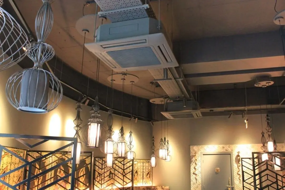 Instanación, mantenimiento y reparación de aire acondicionado comercial en Durango